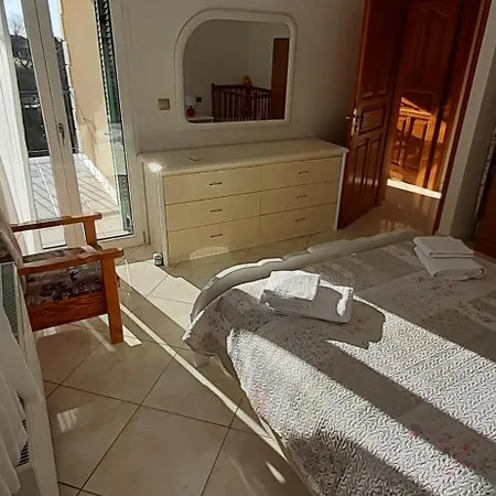 Mimi's Sunnyview House *